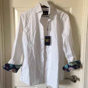 Men’s slim flex shirt brand new. Size S